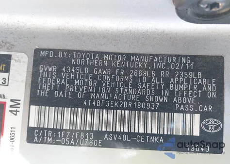 2011 Toyota Camry Le z USA, uszkodzony, nr VIN 4T4BF3EK2BR180937